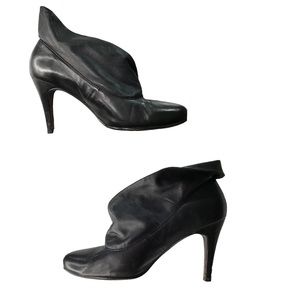 REPORT - “Annona” Cuffed Leather Convertible Booties Size 11